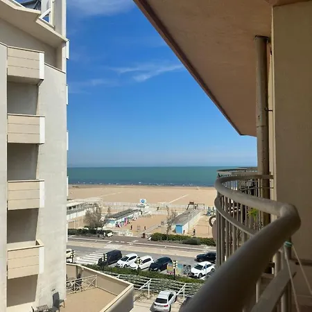 Ambra 3* ريميني